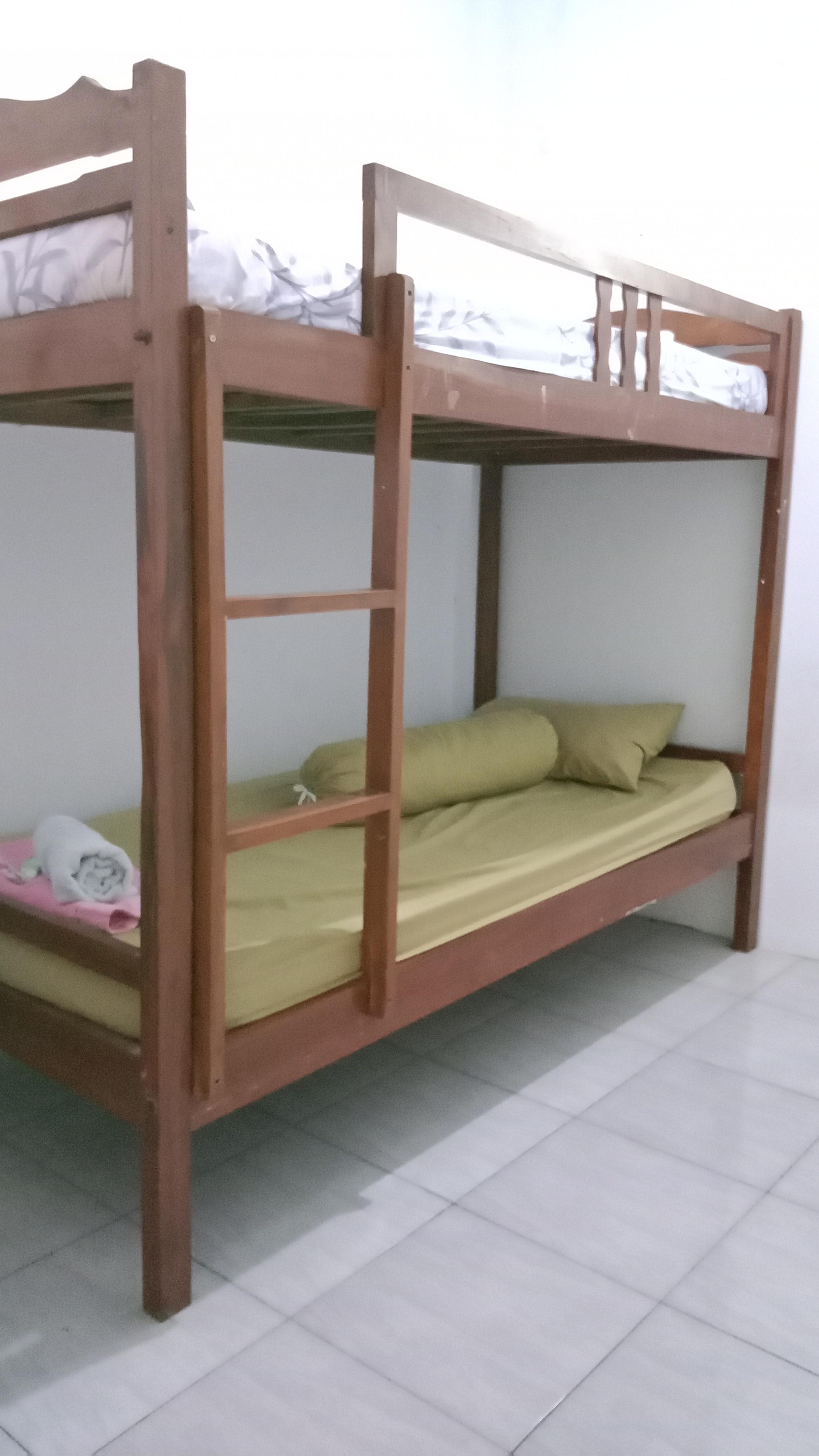 Tiga Dua Homestay Yogyakarta Esterno foto