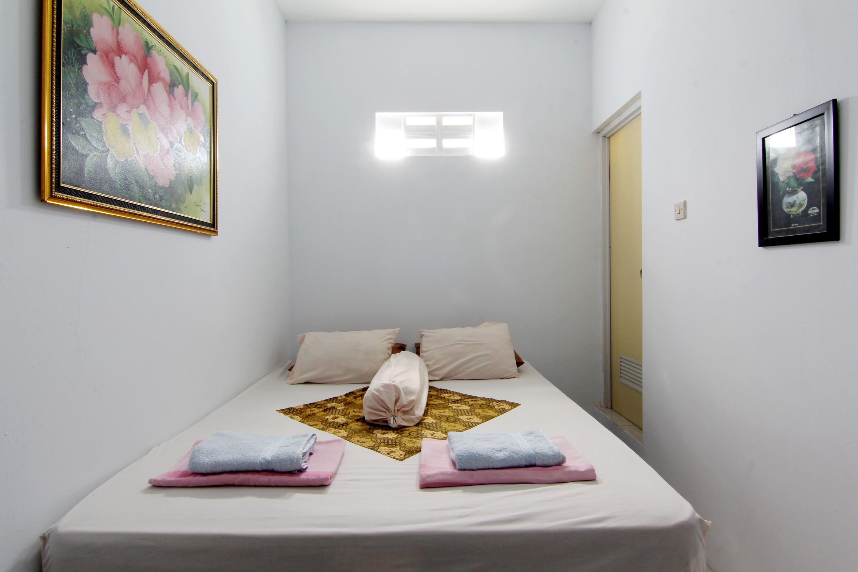 Tiga Dua Homestay Yogyakarta Esterno foto