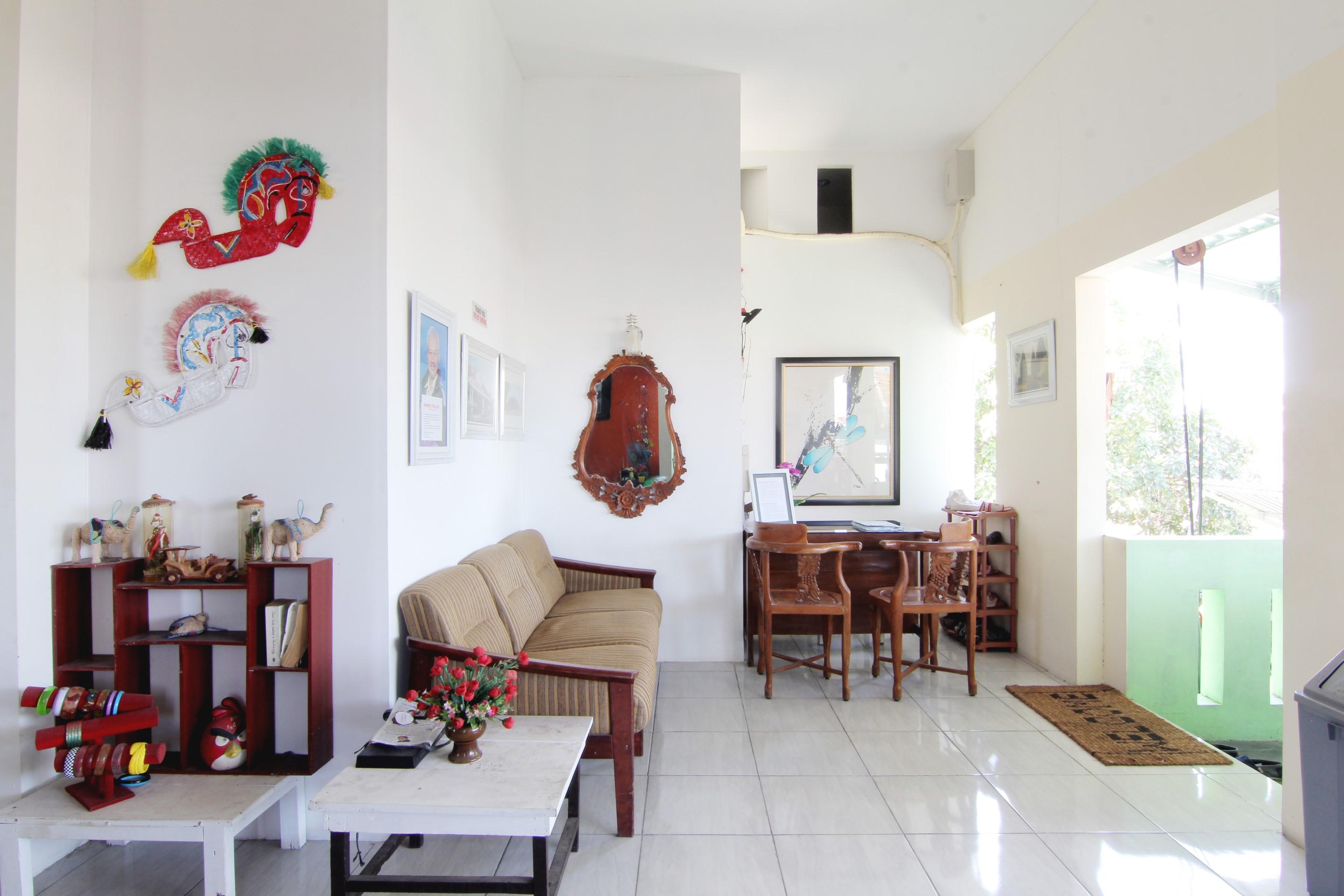Tiga Dua Homestay Yogyakarta Esterno foto